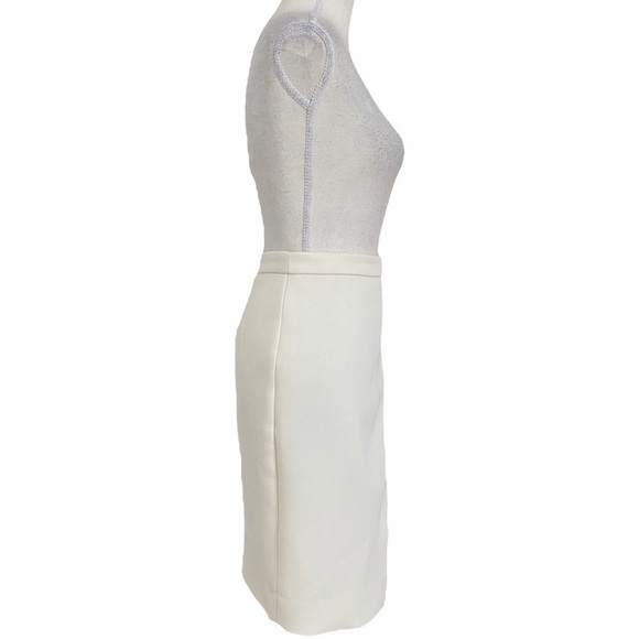 J CREW PETITE CREAM ASYMMETRICAL FRONT ZIPPER RIBBED PENCIL SKIRT - 4P - Picture 3 of 12
